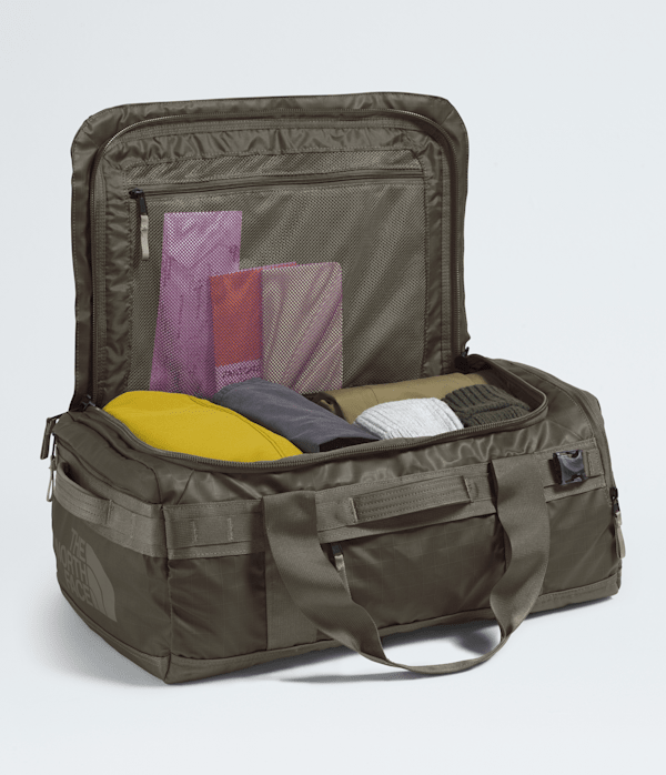 Base-Camp-Voyager-Duffel42L-TNF-INT.png