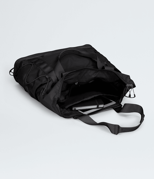 Borealis-Tote-TNF-INT.png