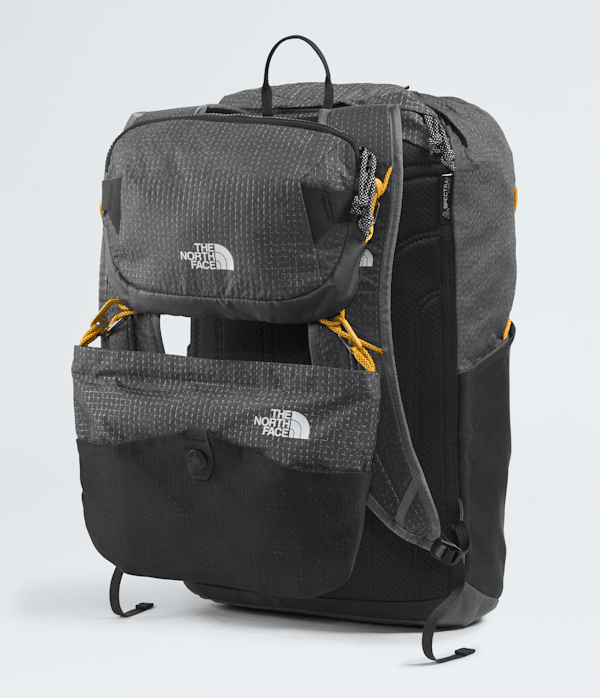 Clyffe-Daypack-TNF-ALT2.png