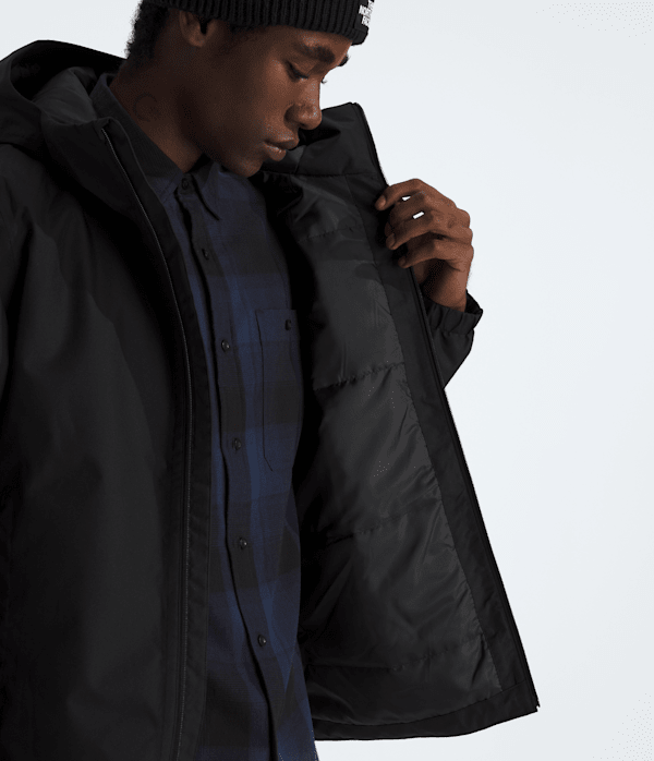 Mens-Quest-Insulated-Jacket-TNF-MODELINT.png