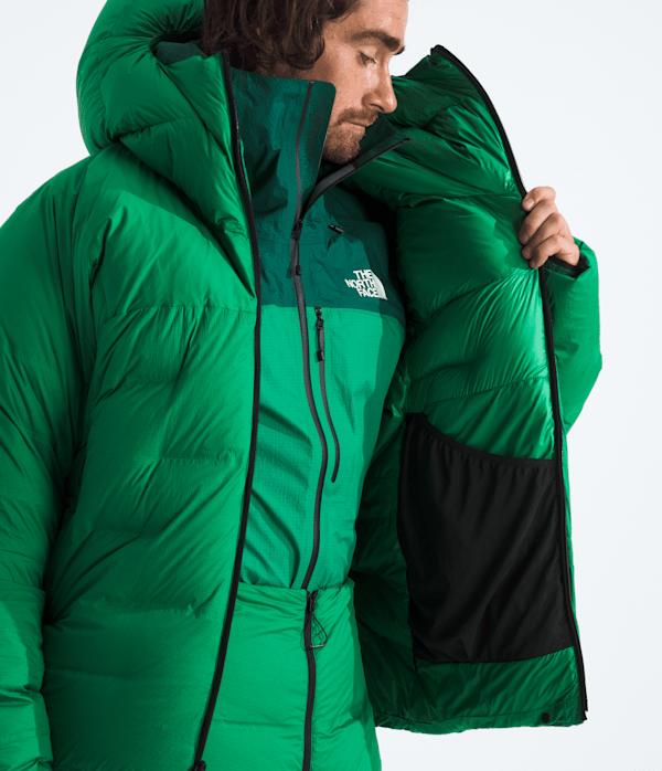 Mens-Summit-Series-CLOUD-DOWN-AMK-Parka-TNF-MODELINT.png