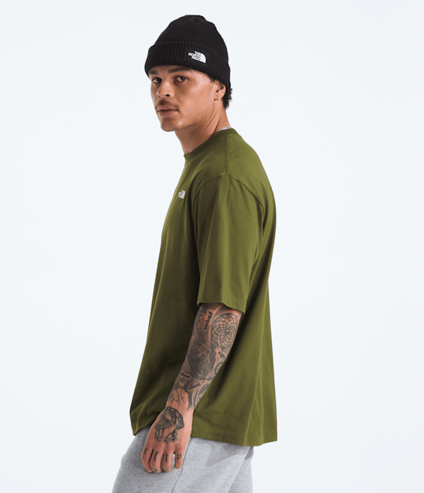 Mens-TNF-Essential-Simple-Dome-Oversize-ShortSleeve-Tee-TNF-MODEL34.png