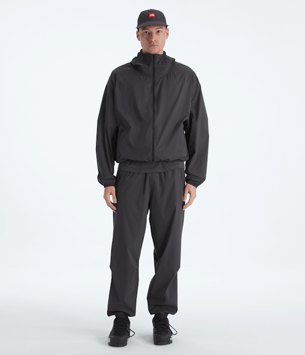 Mens-TNF-Red-Box-Packable-Hooded-Wind-Jacket-TNF-HERO2.png