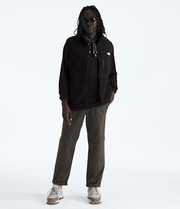 Mens-Yumiori-Vest-TNF-HERO2.png