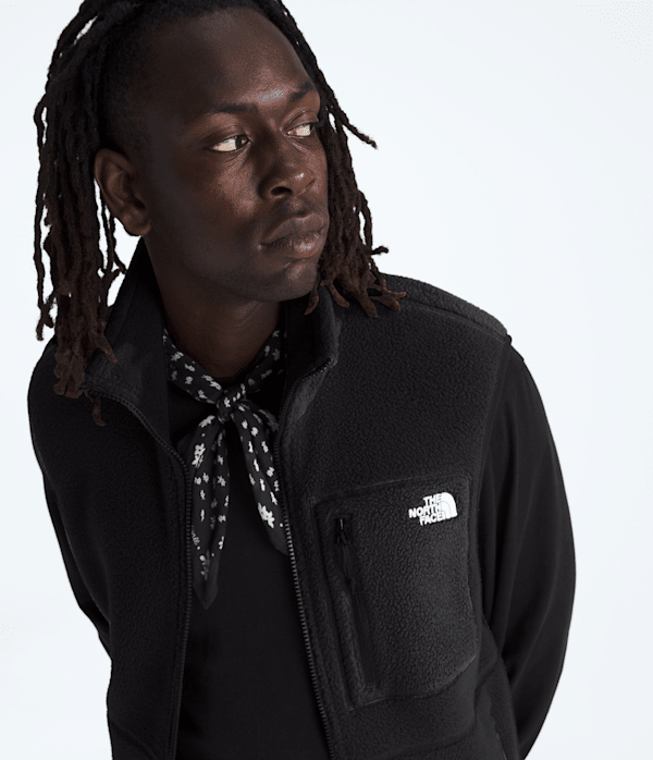 Mens-Yumiori-Vest-TNF-HERO3.png