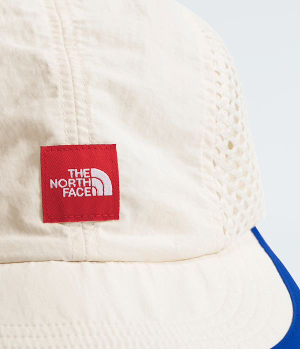 TNF-Red-Box-Mesh-Cap-TNF-DETAIL3.png