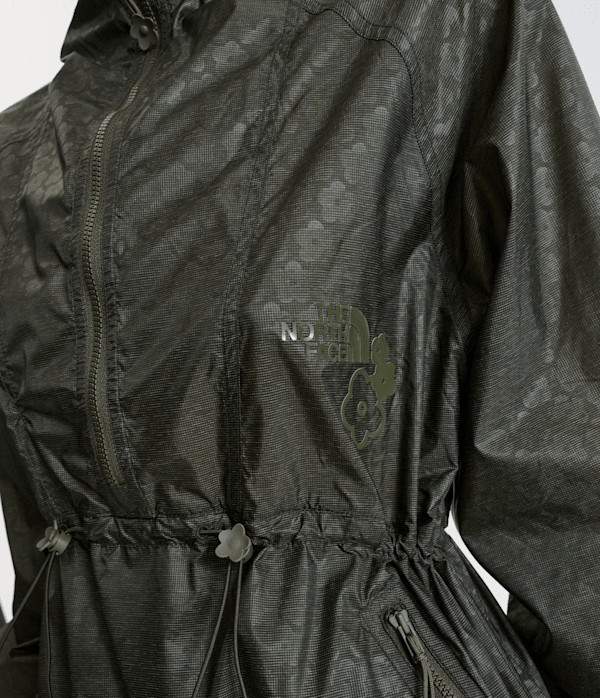 TNF-x-Cecilie-Bahnsen-Marlowe-Pullover-Wind-Jacket-TNF-Forest-Night-Green-ALT2.png