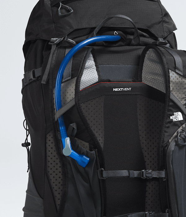 Trail-Lite-36-Backpack-TNF-ALT2.png