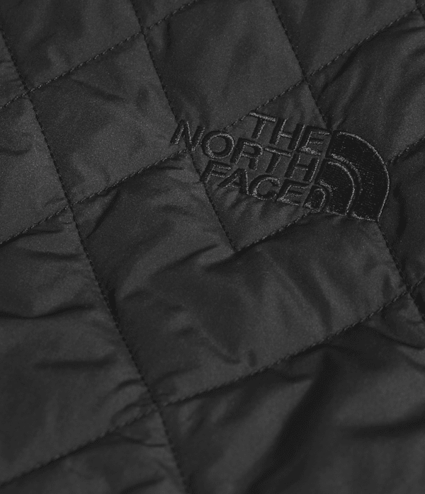 Womens-Diamond-Peak-Insulated-Vest-TNF-ALT1.png