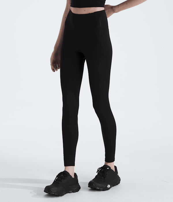 Womens-Dune-Sky-28-Leggings-TNF-MODEL34.png