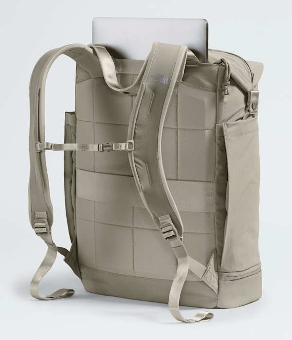 Womens-Never-Stop-Utility-Pack-TNF-DETAIL2.png