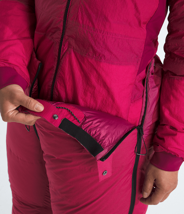 Womens-Summit-Series-CLOUD-DOWN-AMK-Pants-TNF-MODELINT.png