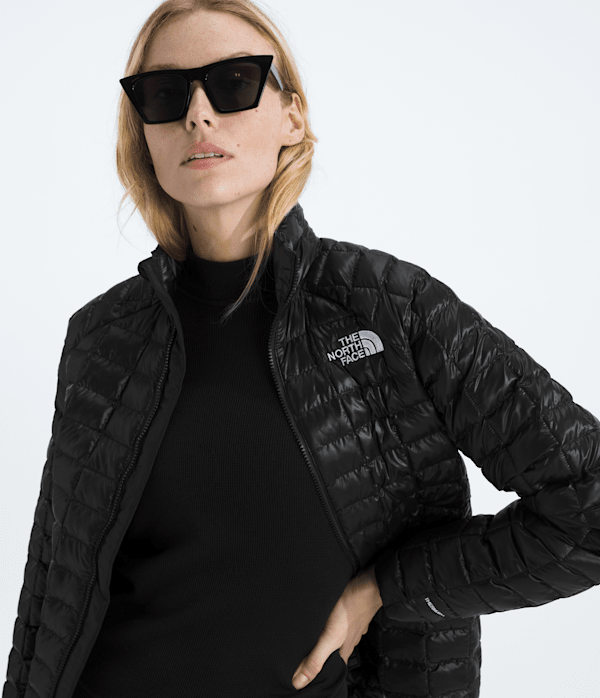 Womens-THERMOBALL-Jacket-TNF-HERO3.png