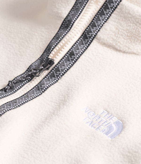 Womens-TNF-Fleeski-Zip-Pullover-TNF-DETAIL3.png