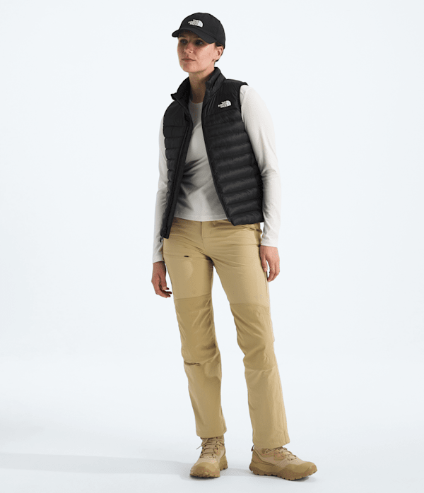 Womens-Terra-Peak-Vest-TNF-HERO2.png